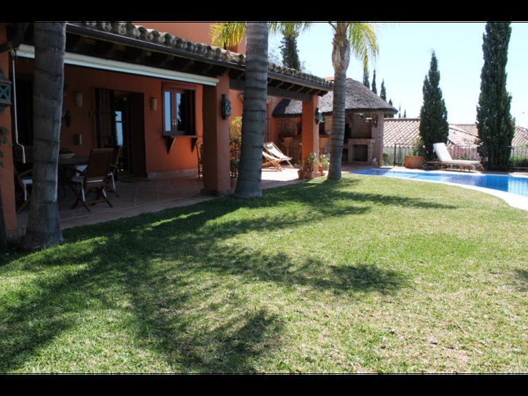 Villa for Rent in Benahavis, Malaga 12