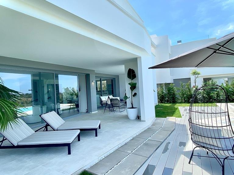 Villa for Sale in Marbella, Malaga 26