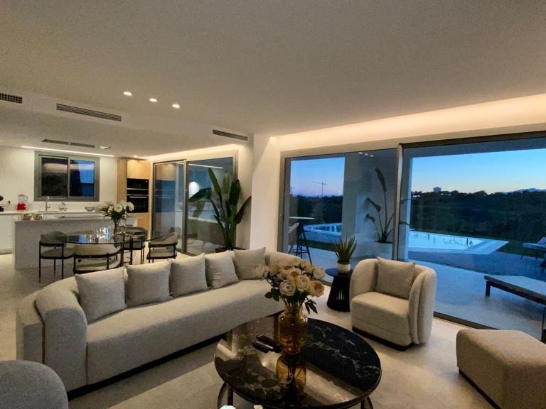 Villa for Sale in Marbella, Malaga 22