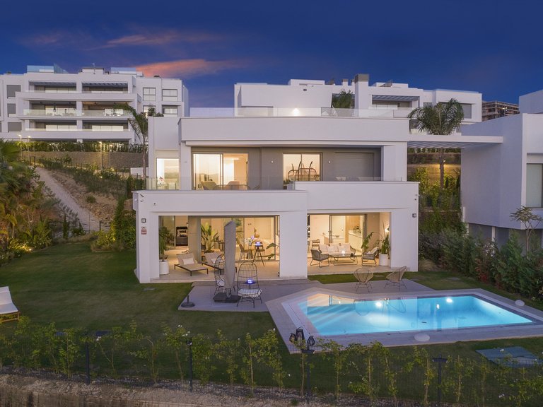 Villa for Sale in Marbella, Malaga 54