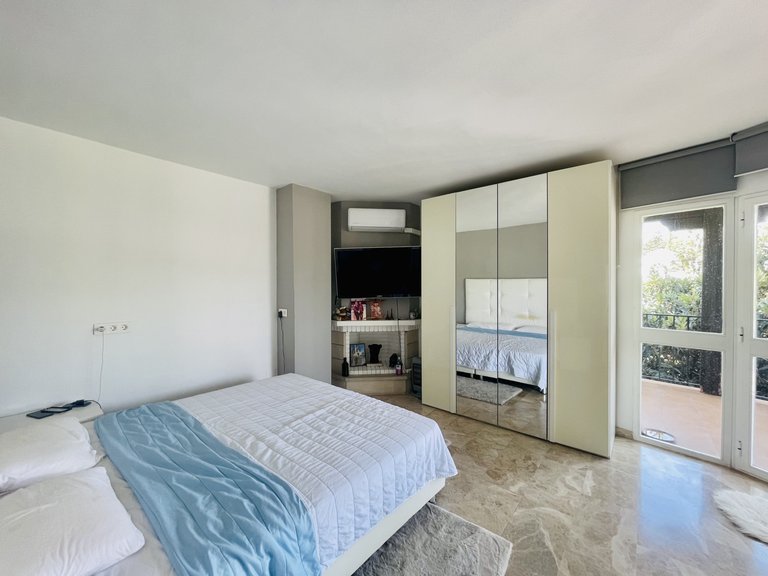 Apartment for Sale in Marbella, Malaga 5