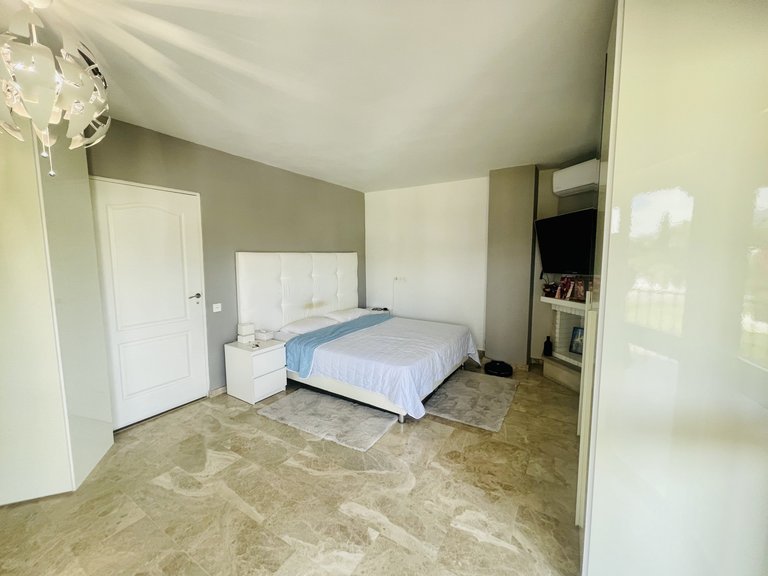 Apartment for Sale in Marbella, Malaga 6