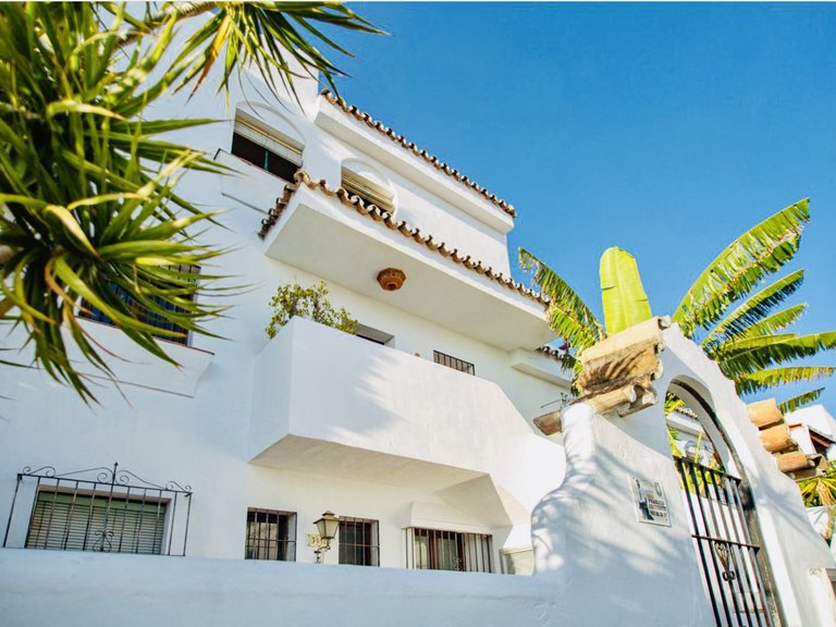 Town House for Sale in Marbella, Malaga 19
