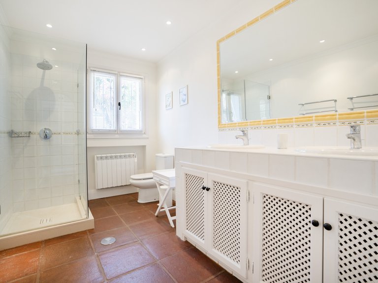 Villa for Rent in Benahavis, Malaga 17