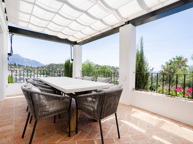 Villa for Rent in Benahavis, Malaga 2