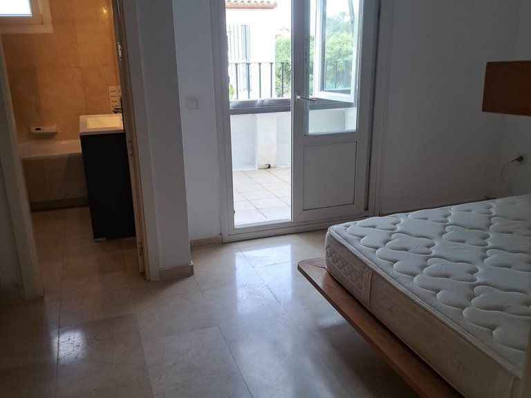 Apartment for Sale in Estepona, Malaga 11