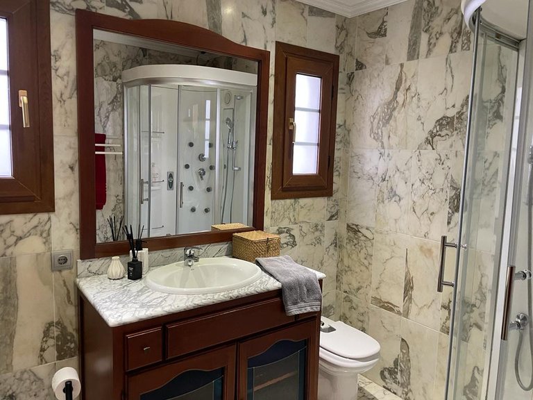 Villa for Sale in Marbella, Malaga 3