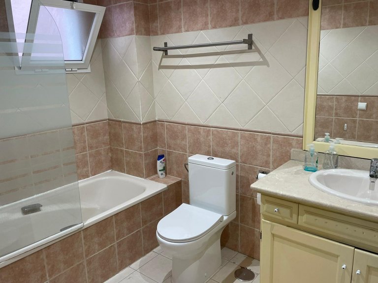 Apartment for Rent in Marbella, Malaga 15