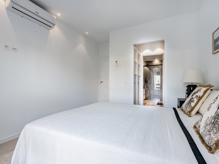 Apartment for Sale in Marbella, Malaga 12