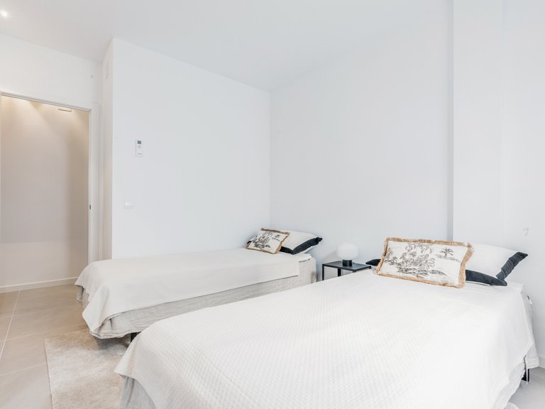 Apartment for Sale in Marbella, Malaga 16