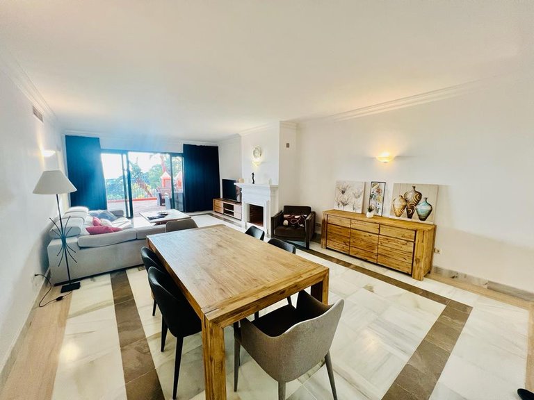 Apartment for Rent in Benahavis, Malaga 31