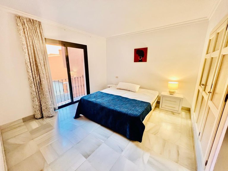 Apartment for Rent in Benahavis, Malaga 10