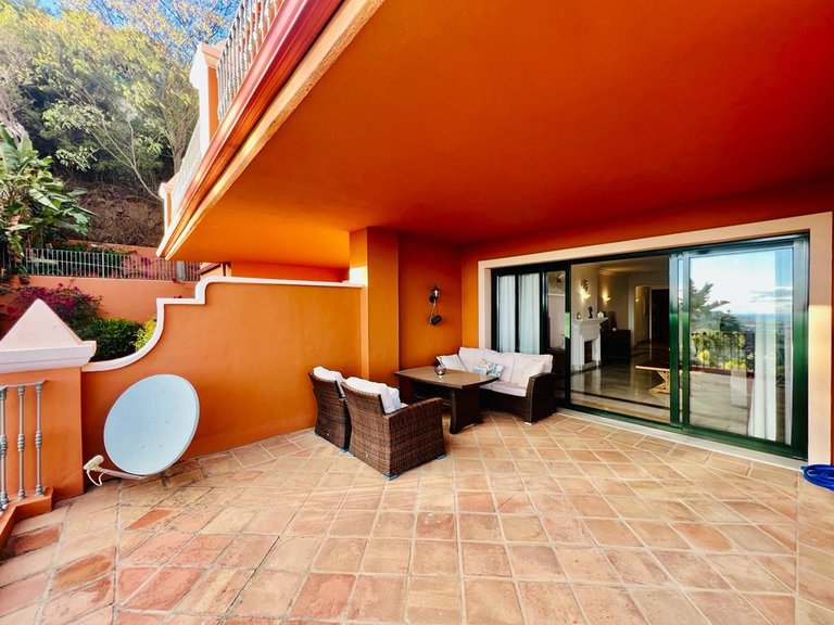 Apartment for Rent in Benahavis, Malaga 30