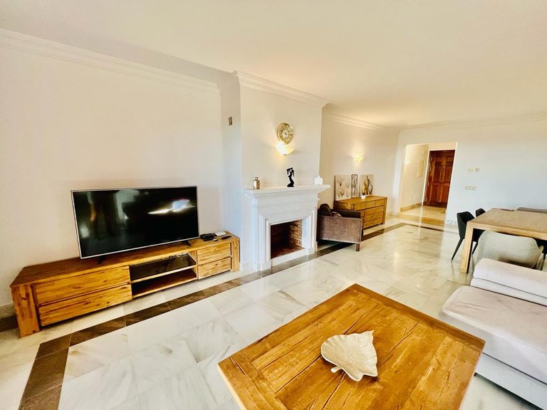 Apartment for Rent in Benahavis, Malaga 22