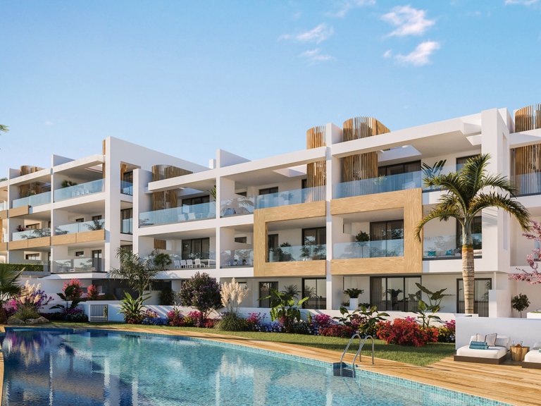 Apartment for Sale in Benalmadena, Malaga 1