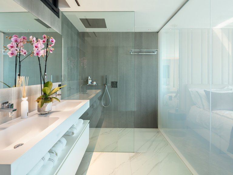 Apartment for Sale in Marbella, Malaga 17