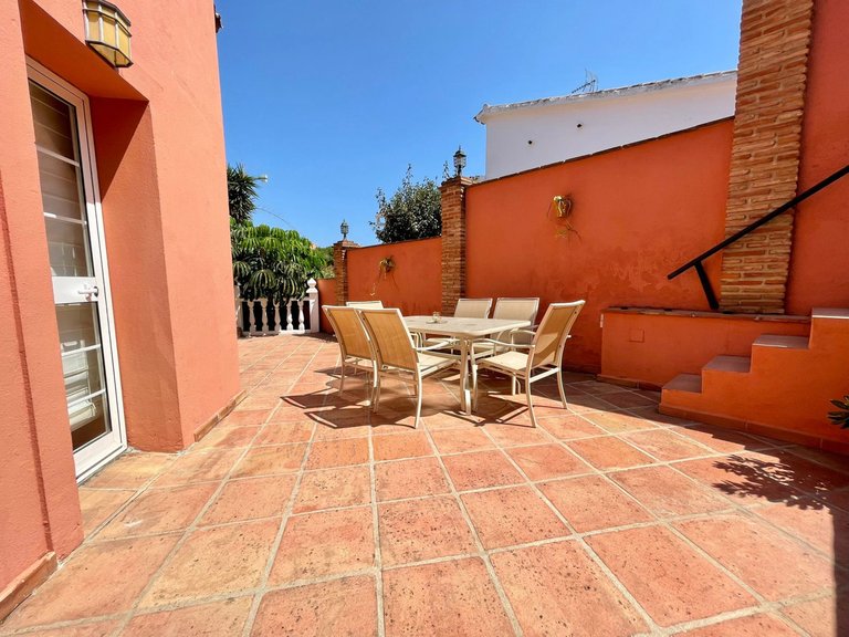 Villa for Rent in Marbella, Malaga 28