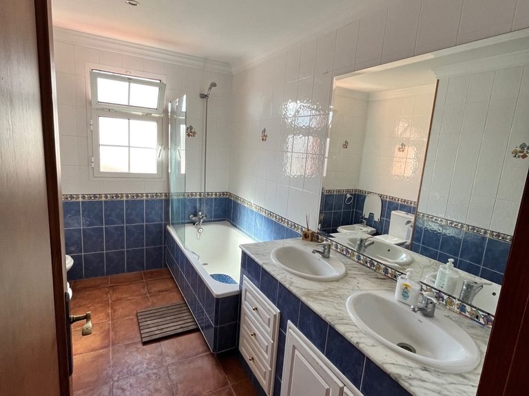 Villa for Rent in Marbella, Malaga 22