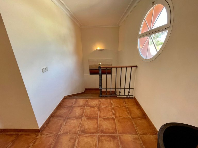 Villa for Rent in Marbella, Malaga 25