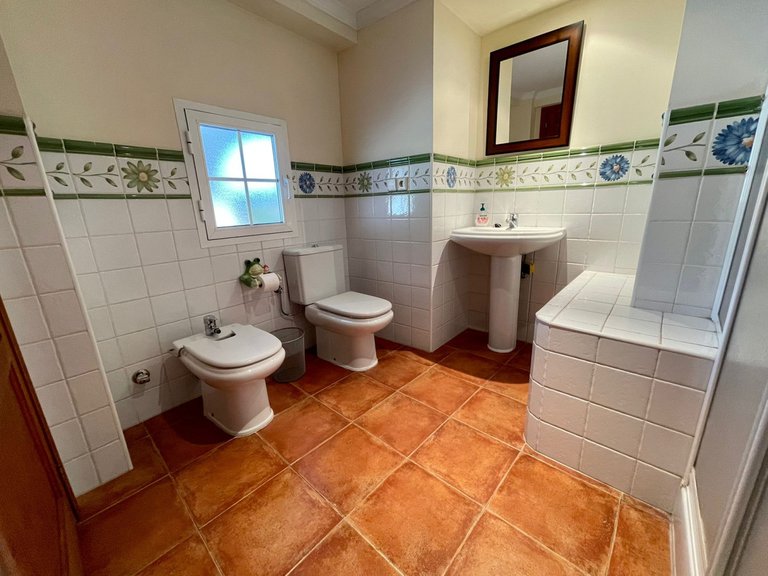 Villa for Rent in Marbella, Malaga 24