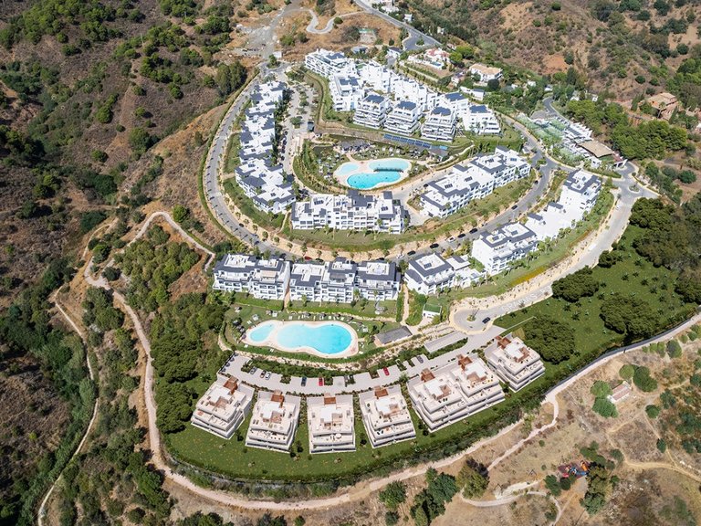 Apartment for Sale in Estepona, Malaga 11