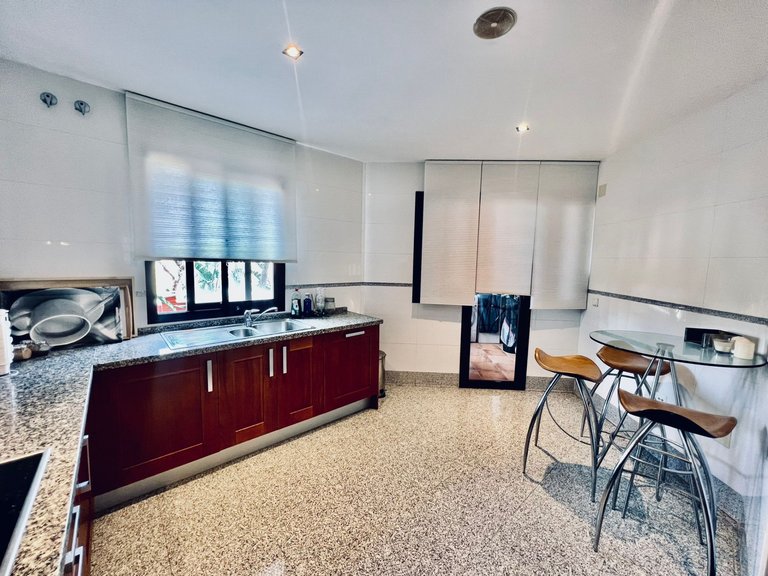 Apartment for Sale in Marbella, Malaga 9