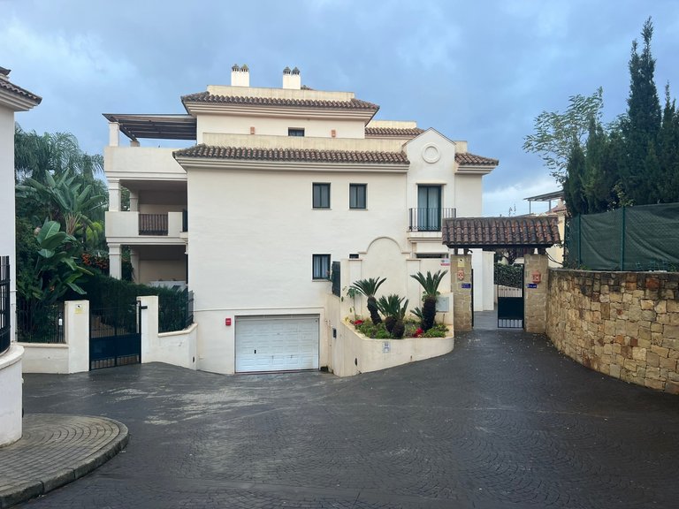 Apartment for Rent in Marbella, Malaga 2