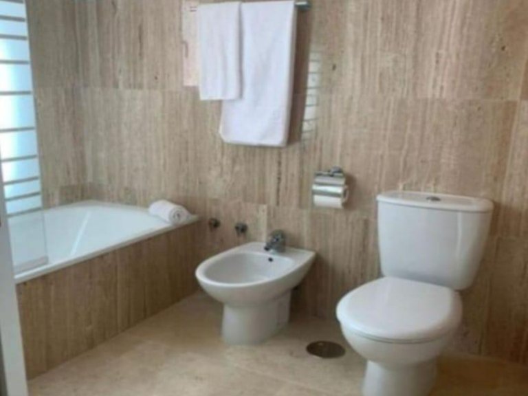 Apartment for Sale in Marbella, Malaga 10