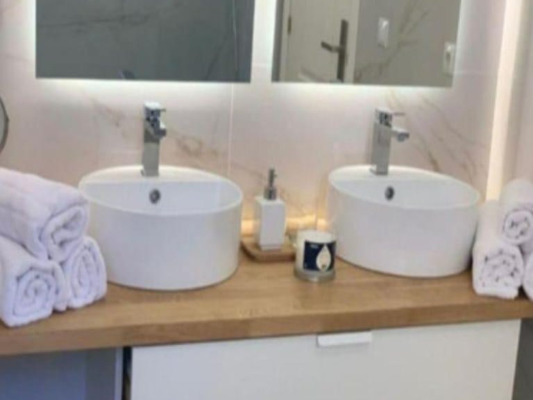 Apartment for Sale in Marbella, Malaga 8