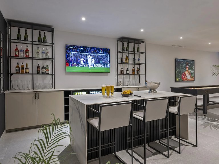 Villa for Sale in Marbella, Malaga 13