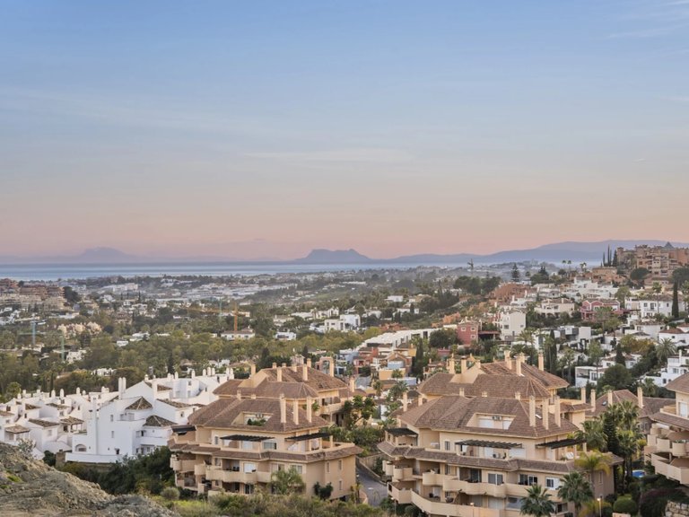 Villa for Sale in Marbella, Malaga 26