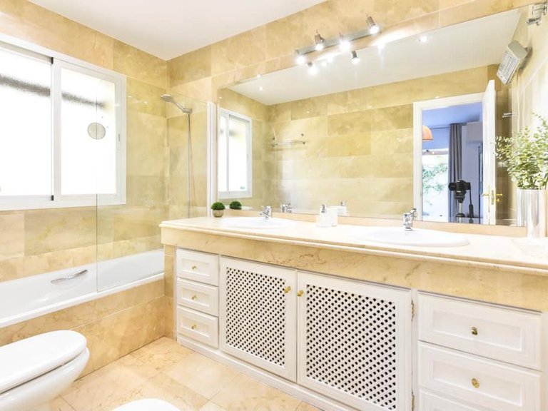 Apartment for Rent in Marbella, Malaga 5