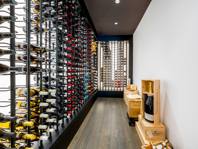 Villa for Sale in Marbella, Malaga 16