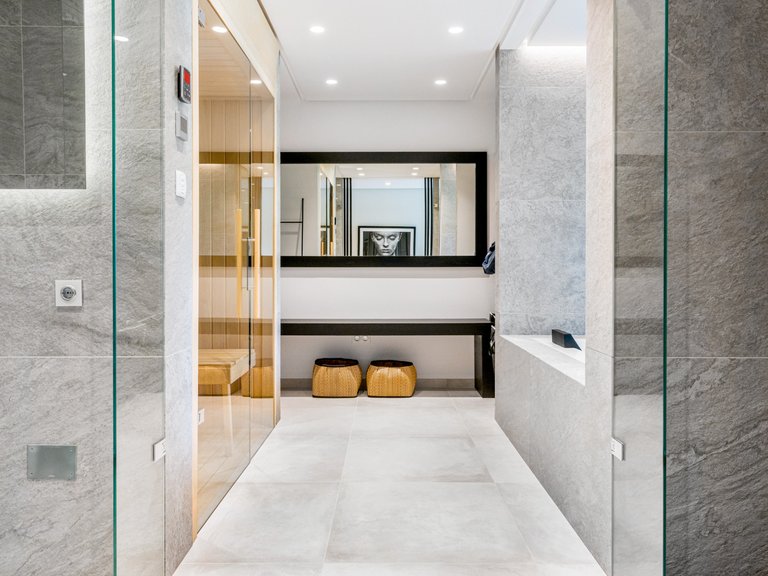 Villa for Sale in Marbella, Malaga 11