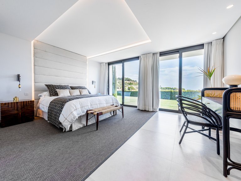 Villa for Sale in Marbella, Malaga 6