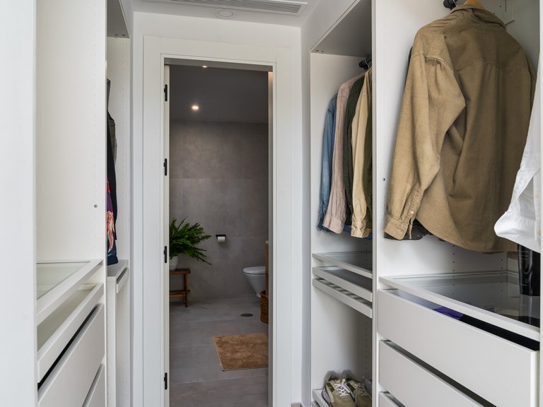 Apartment for Sale in Marbella, Malaga 31