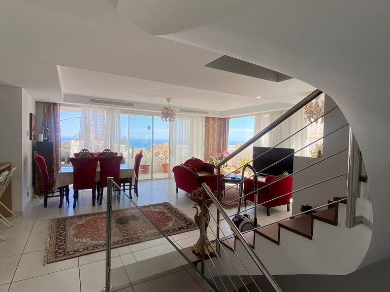 Villa for Sale in Benalmadena, Malaga 9