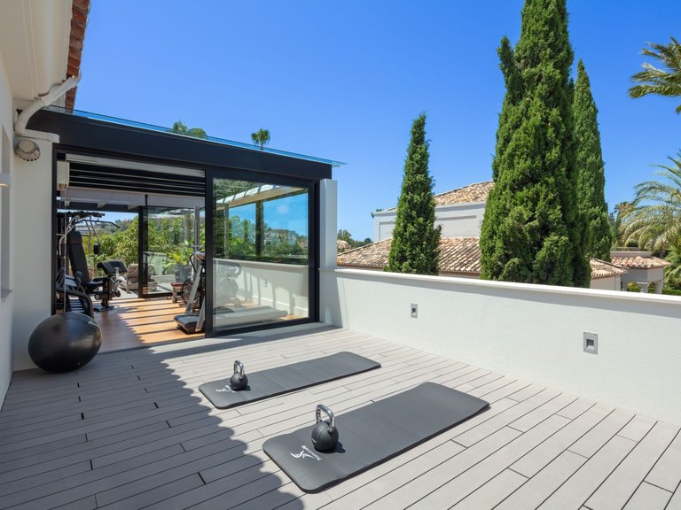 Villa for Sale in Marbella, Malaga 42