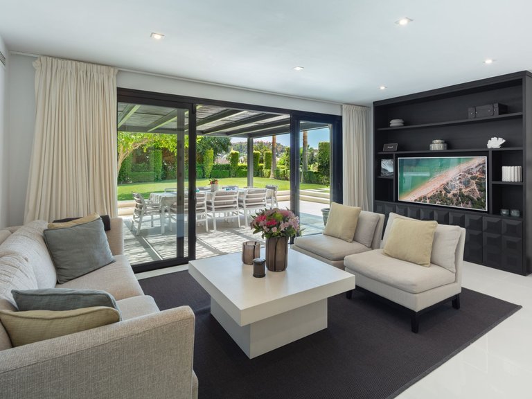 Villa for Sale in Marbella, Malaga 3
