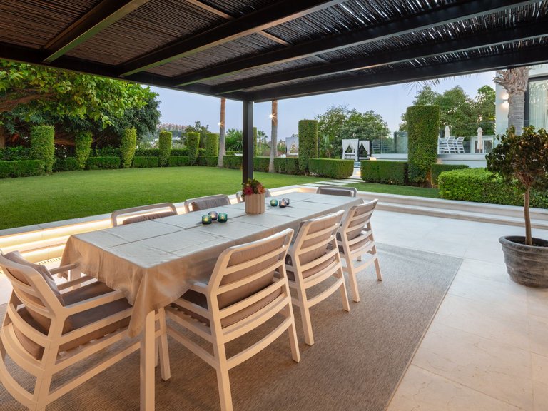 Villa for Sale in Marbella, Malaga 25