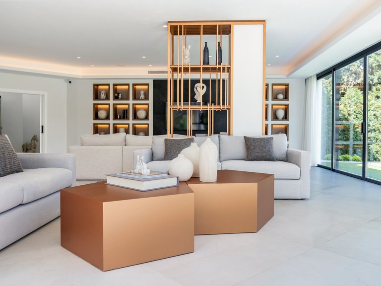 Villa for Sale in Marbella, Malaga 5