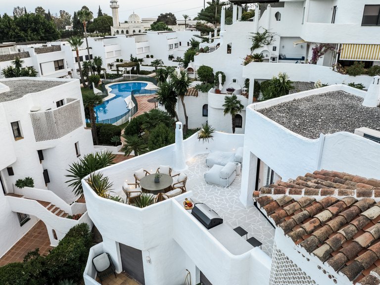 Apartment for Sale in Marbella, Malaga 27