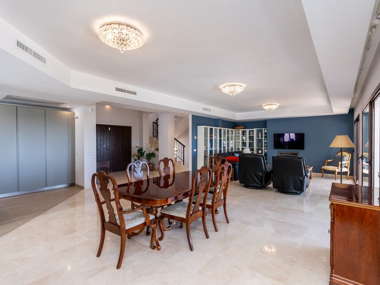 Villa for Sale in Marbella, Malaga 41