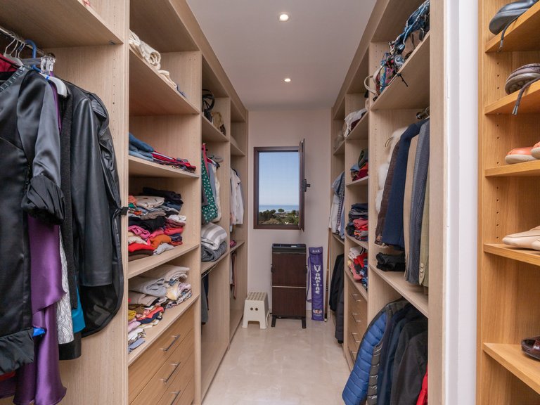 Villa for Sale in Marbella, Malaga 17