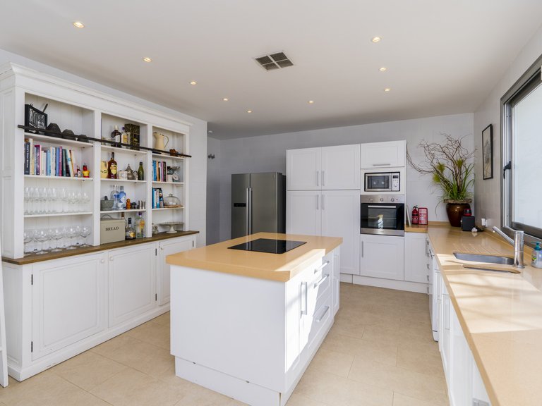 Villa for Sale in Sotogrande, Cadiz 2