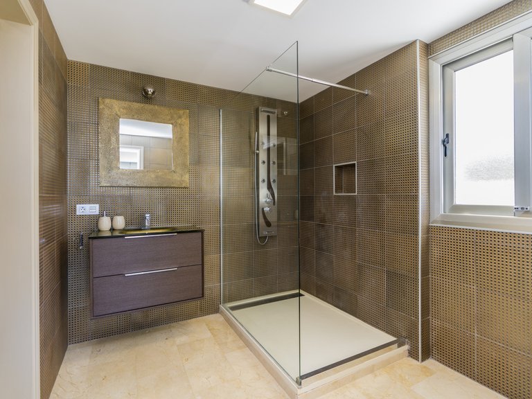 Villa for Sale in Sotogrande, Cadiz 18