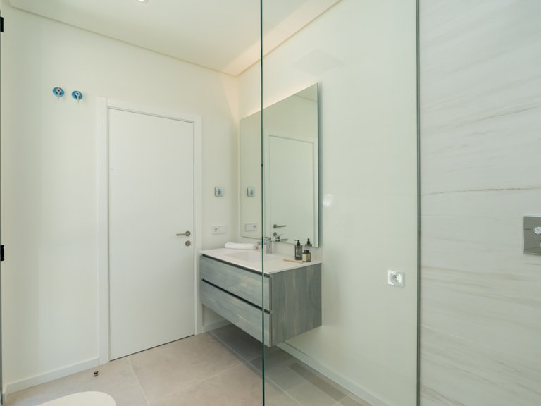 Villa for Sale in Marbella, Malaga 29