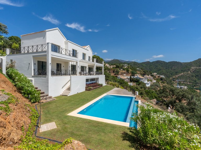 Villa for Sale in Marbella, Malaga 58