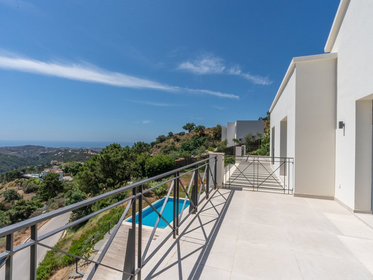Villa for Sale in Marbella, Malaga 44