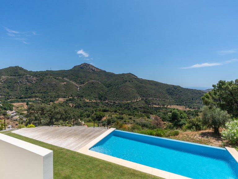 Villa for Sale in Marbella, Malaga 51